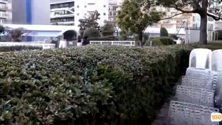 【小马探花】大长腿牛仔裤美女小姐姐，喜欢穿着衣服调下情，抬起腿特写揉穴，上位骑乘侧入猛操